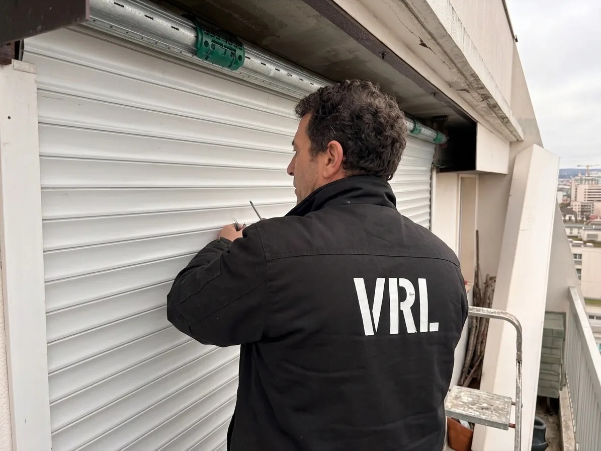 Technicien VRL Cannes à Cannes